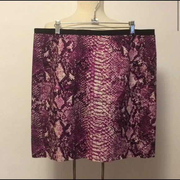 Loft lined shift skirt - Picture 4 of 5